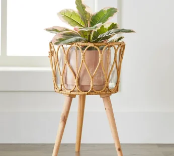 Better Homes and Gardens 12 in Dia Willow Sage Beige Planter